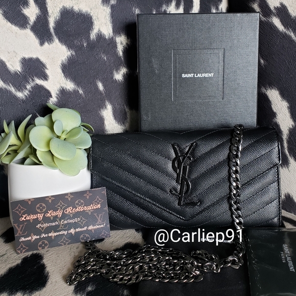 Yves Saint Laurent Handbags - Authentic Yves Saint Laurent Grain De Poudre Envelope Wallet Crossbody
